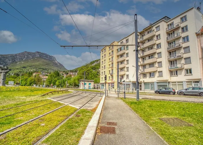 Le Lyon - Bastille / Esplanade * Grenoble